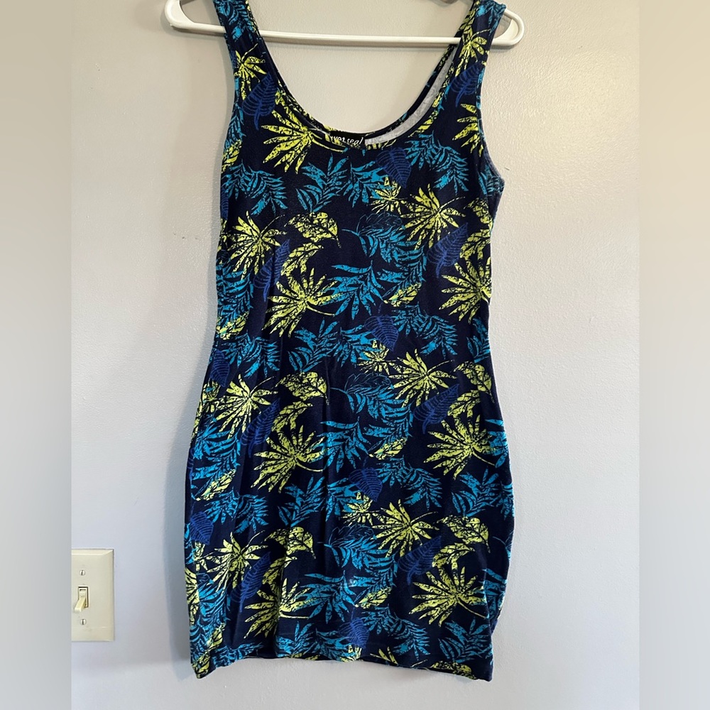 Blue print sun dress.